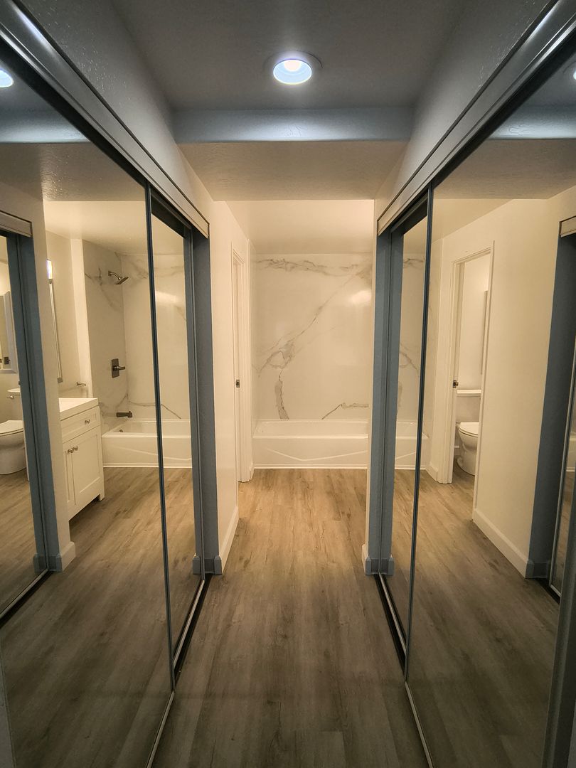 6363 Christie Ave #324 - Emeryville - California - 1 bed, 1 bath rental property