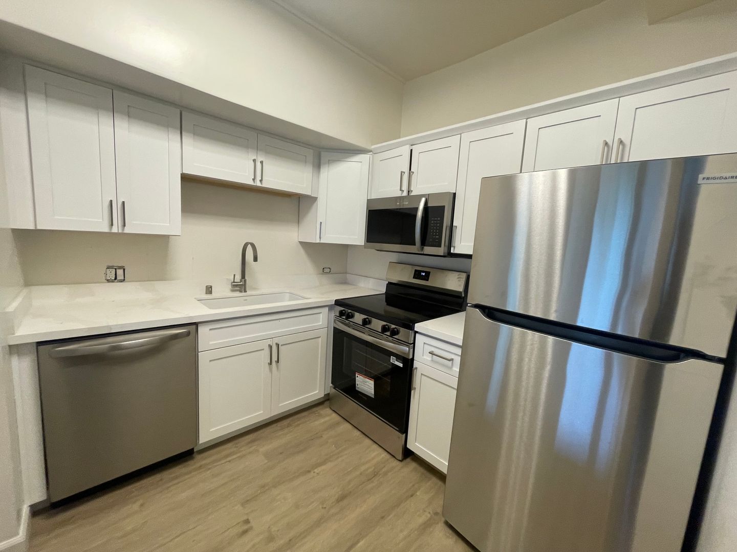 6363 Christie Ave #324 - Emeryville - California - 1 bed, 1 bath rental property
