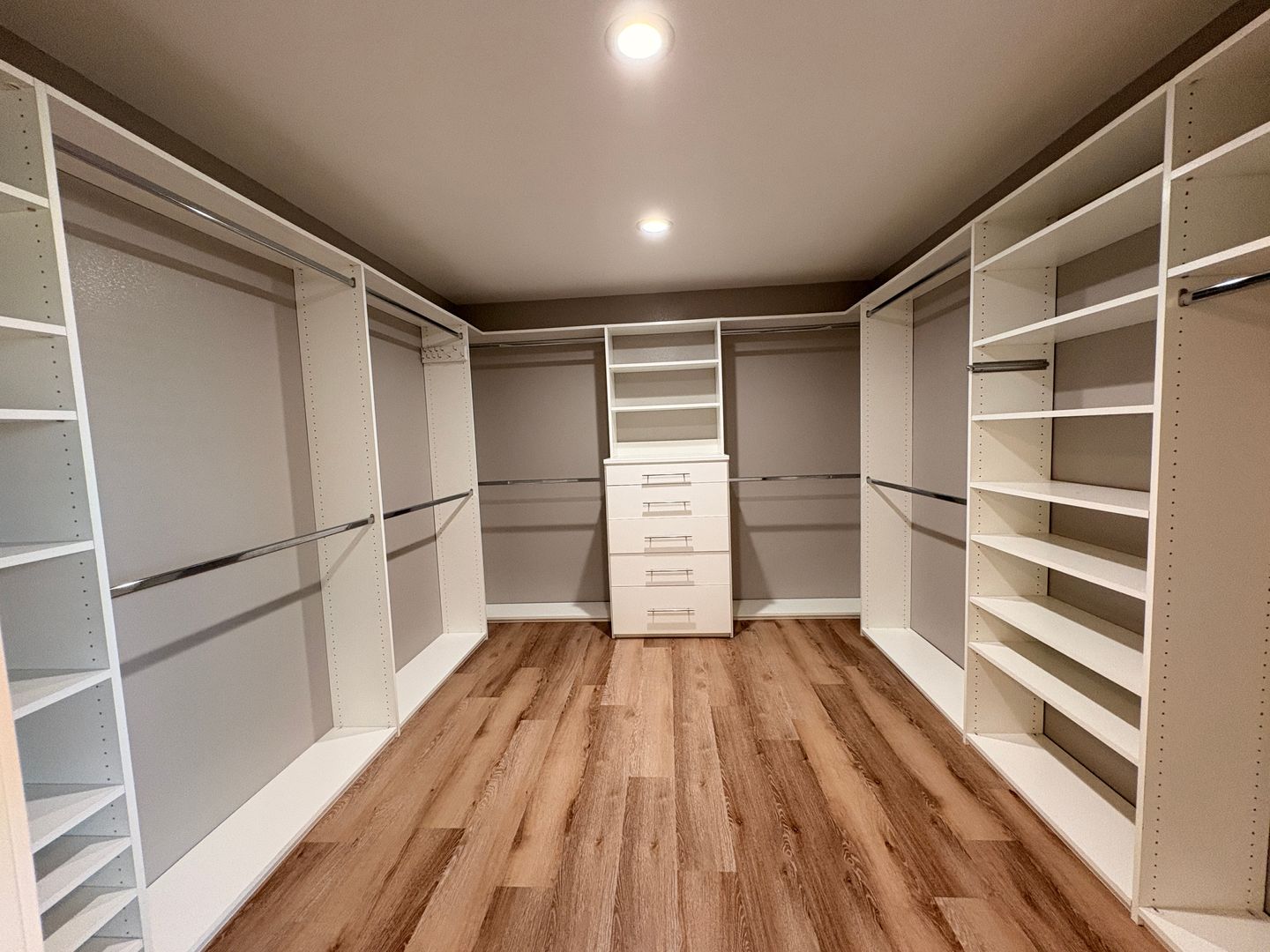 651 Lancer Ln - Corona - California - 3 bed, 3 bath rental property