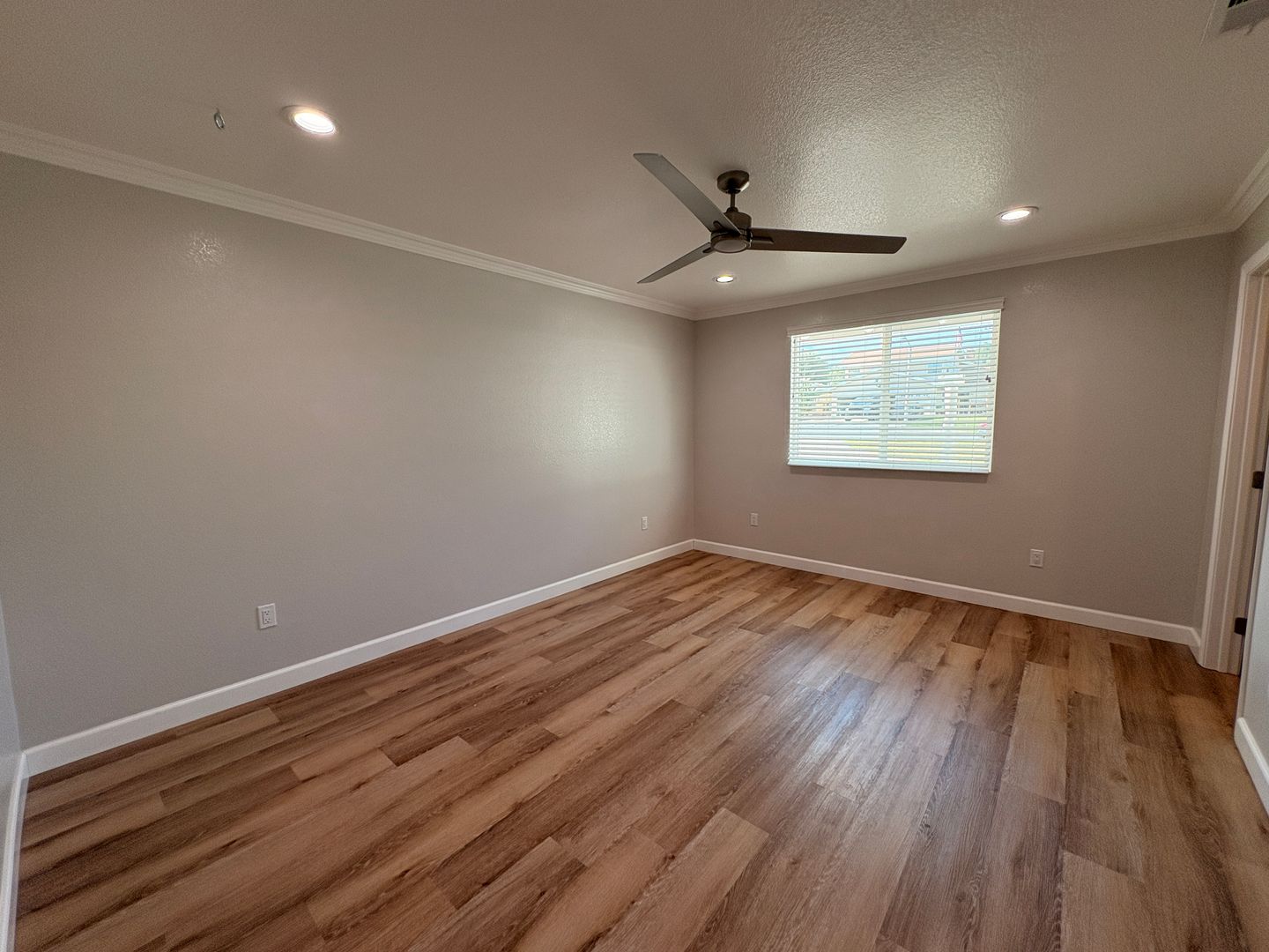 651 Lancer Ln - Corona - California - 3 bed, 3 bath rental property