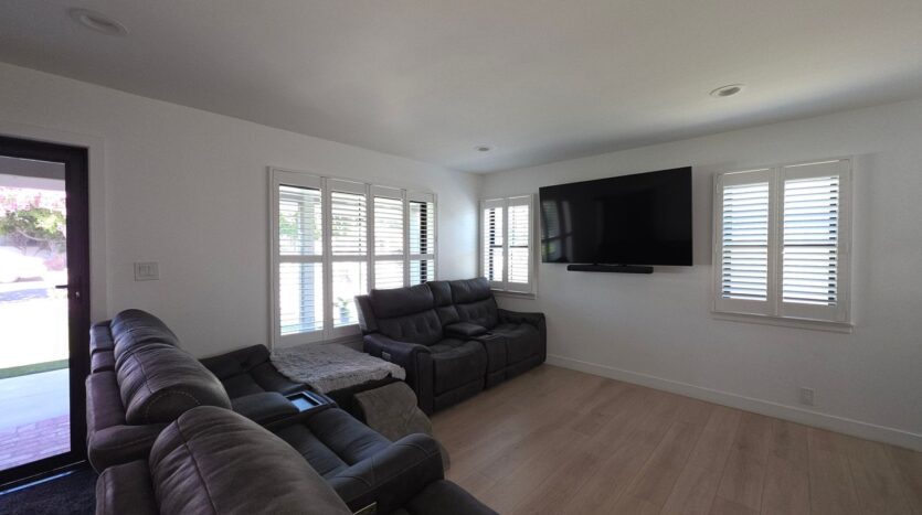 654 W. 3rd St - Azusa - California - 5 bed, 2 bath rental property