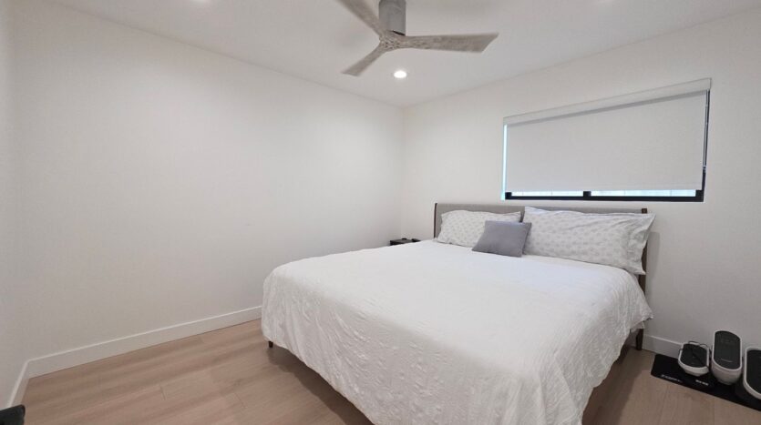 654 W. 3rd St - Azusa - California - 5 bed, 2 bath rental property