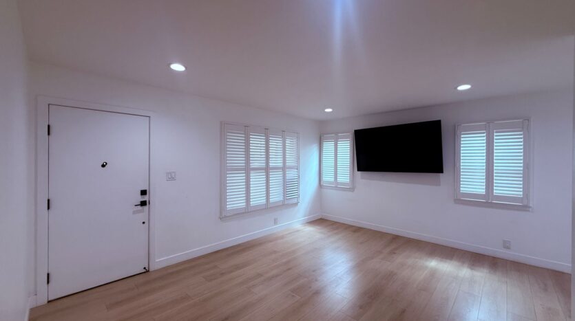 654 W. 3rd St - Azusa - California - 5 bed, 2 bath rental property