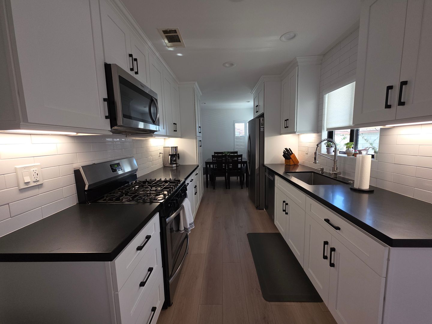 654 W. 3rd St - Azusa - California - 5 bed, 2 bath rental property