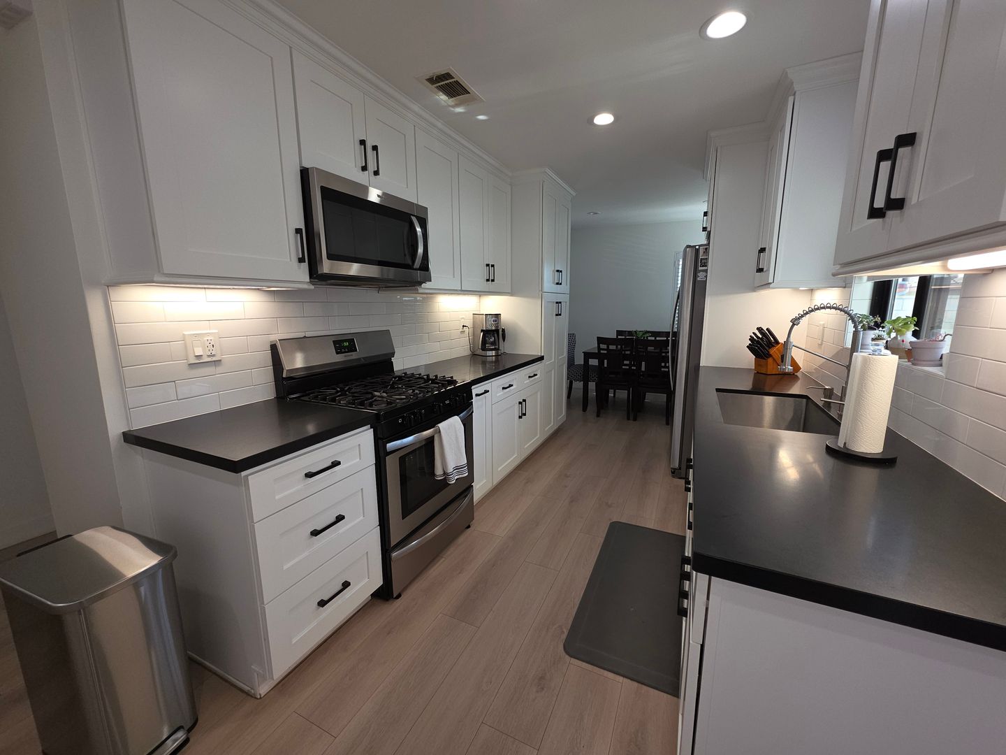 654 W. 3rd St - Azusa - California - 5 bed, 2 bath rental property