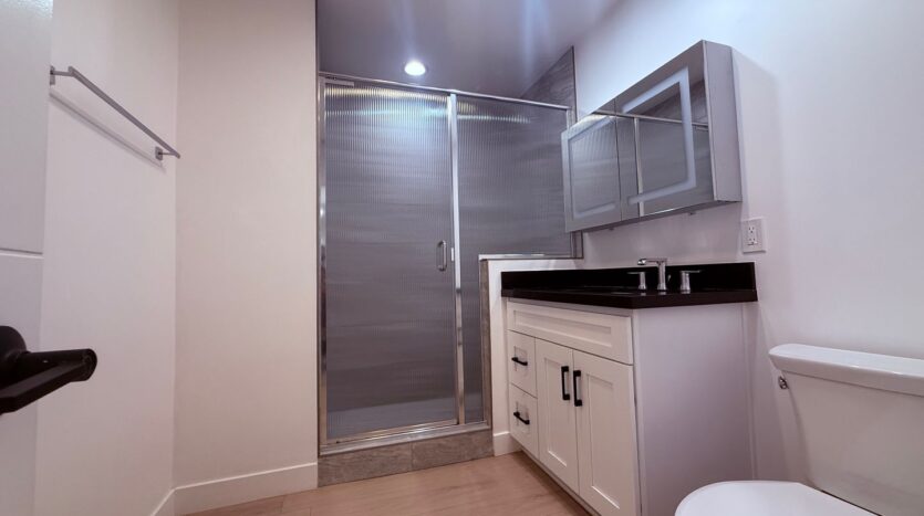 654 W. 3rd St - Azusa - California - 5 bed, 2 bath rental property