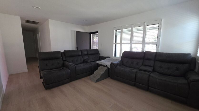 654 W. 3rd St - Azusa - California - 5 bed, 2 bath rental property