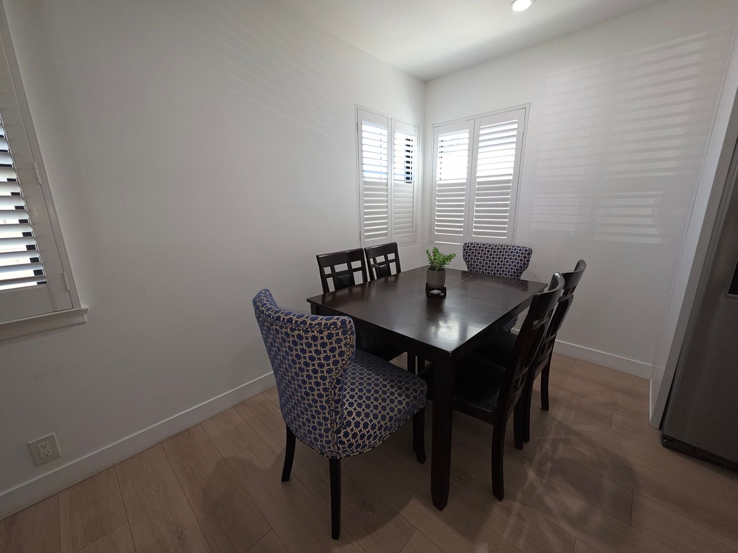 654 W. 3rd St - Azusa - California - 5 bed, 2 bath rental property