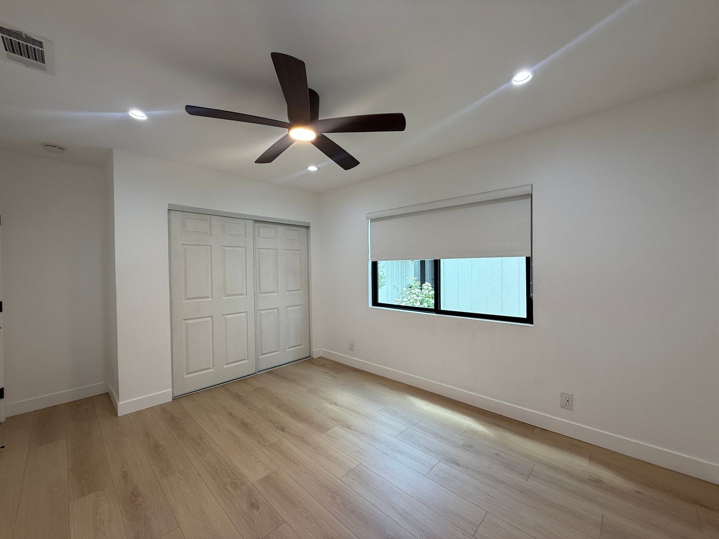 654 W. 3rd St - Azusa - California - 5 bed, 2 bath rental property