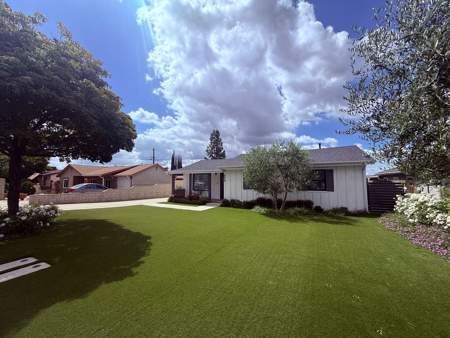 654 W. 3rd St - Azusa - California - 5 bed, 2 bath rental property