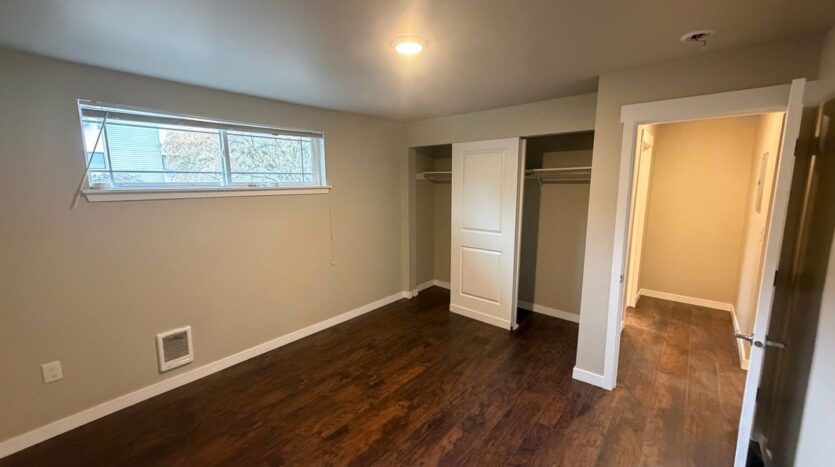 6807-6809 Lakewood Drive W - University Place - Washington - 1 bed, 1 bath rental property