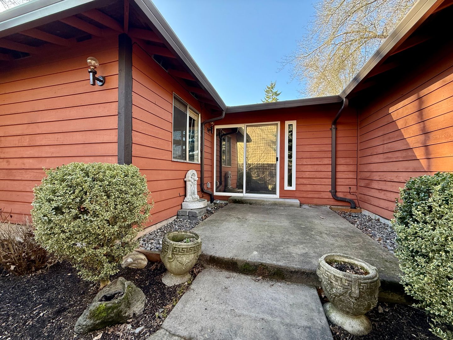 6916 SW 104th Ave.  - Beaverton - Oregon - 3 bed, 2 bath rental property