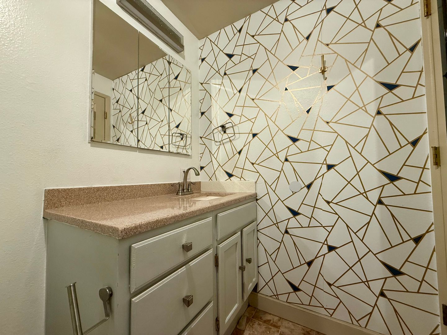 6916 SW 104th Ave.  - Beaverton - Oregon - 3 bed, 2 bath rental property