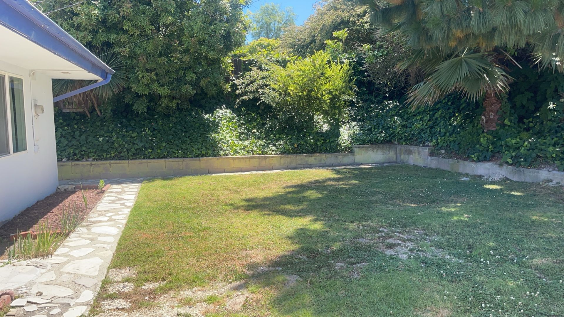 7002 Willowtree Drive - Rancho Palos Verdes - California - 3 bed, 2 bath rental property