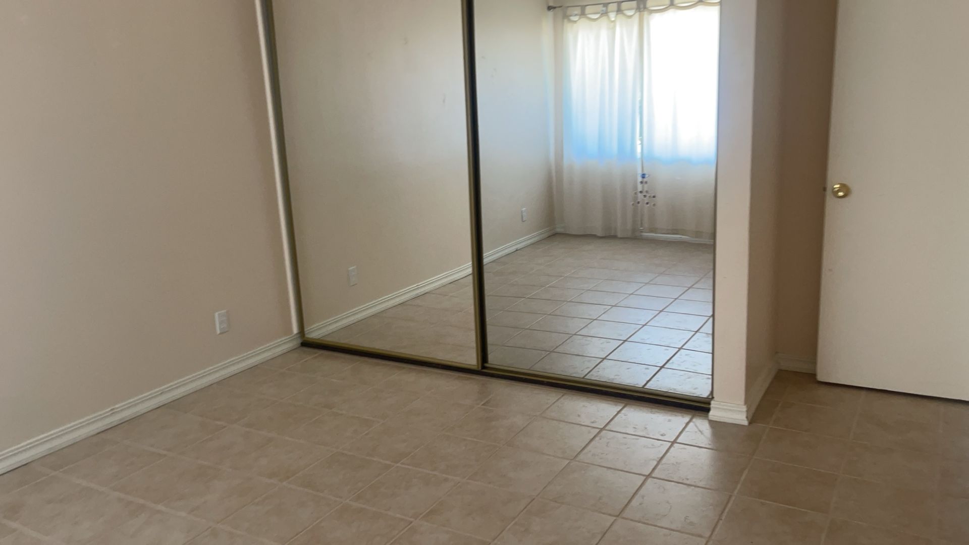 7002 Willowtree Drive - Rancho Palos Verdes - California - 3 bed, 2 bath rental property