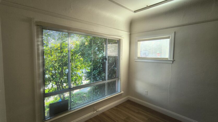704 Simon & 22186 Montgomery - Hayward - California - 1 bed, 1 bath rental property