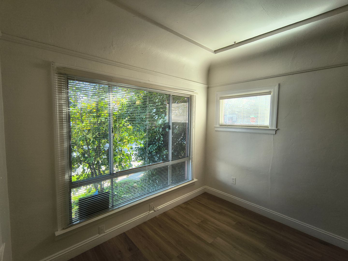 704 Simon & 22186 Montgomery - Hayward - California - 1 bed, 1 bath rental property