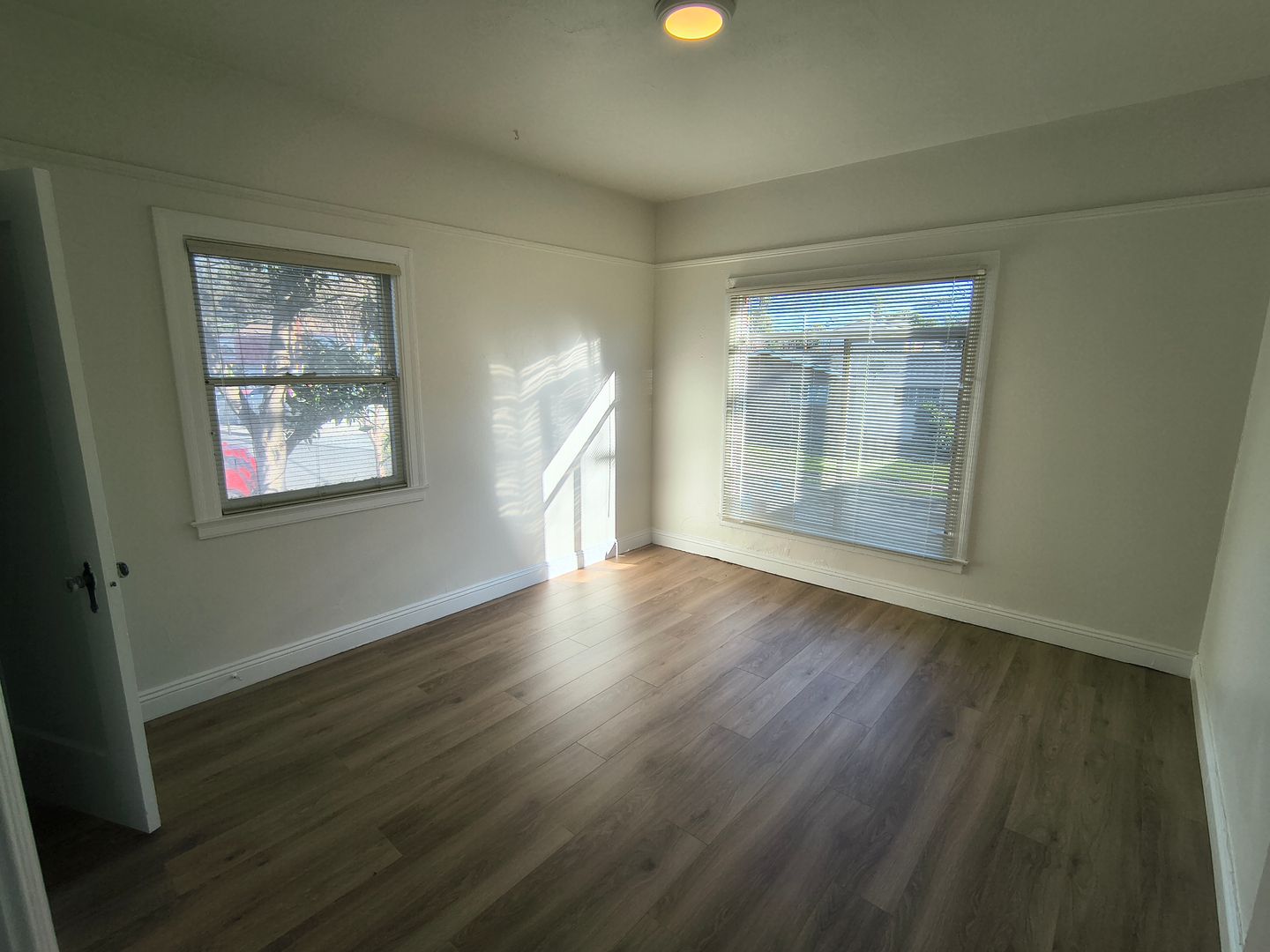 704 Simon & 22186 Montgomery - Hayward - California - 1 bed, 1 bath rental property