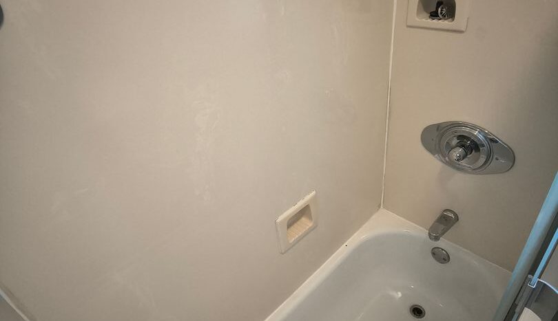 704 Simon & 22186 Montgomery - Hayward - California - 1 bed, 1 bath rental property