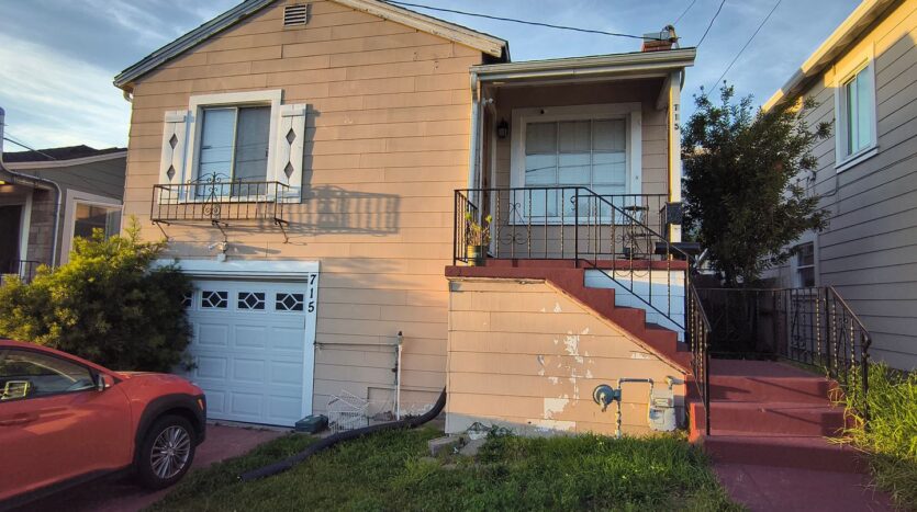 715 Washington Ave - Albany - California - 3 bed, 2 bath rental property