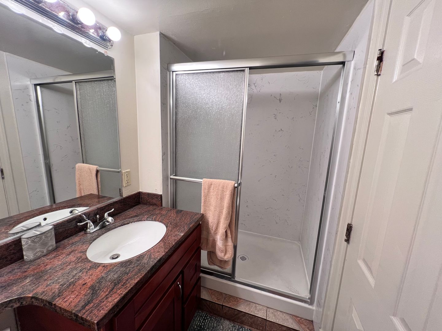 715 Washington Ave - Albany - California - 4 bed, 2 bath rental property