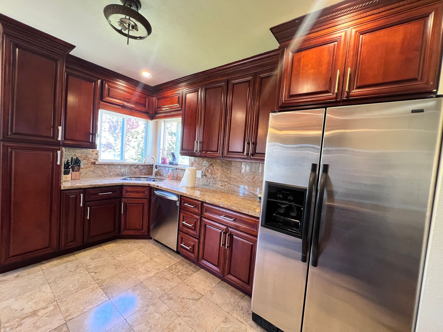 715 Washington Ave - Albany - California - 4 bed, 2 bath rental property