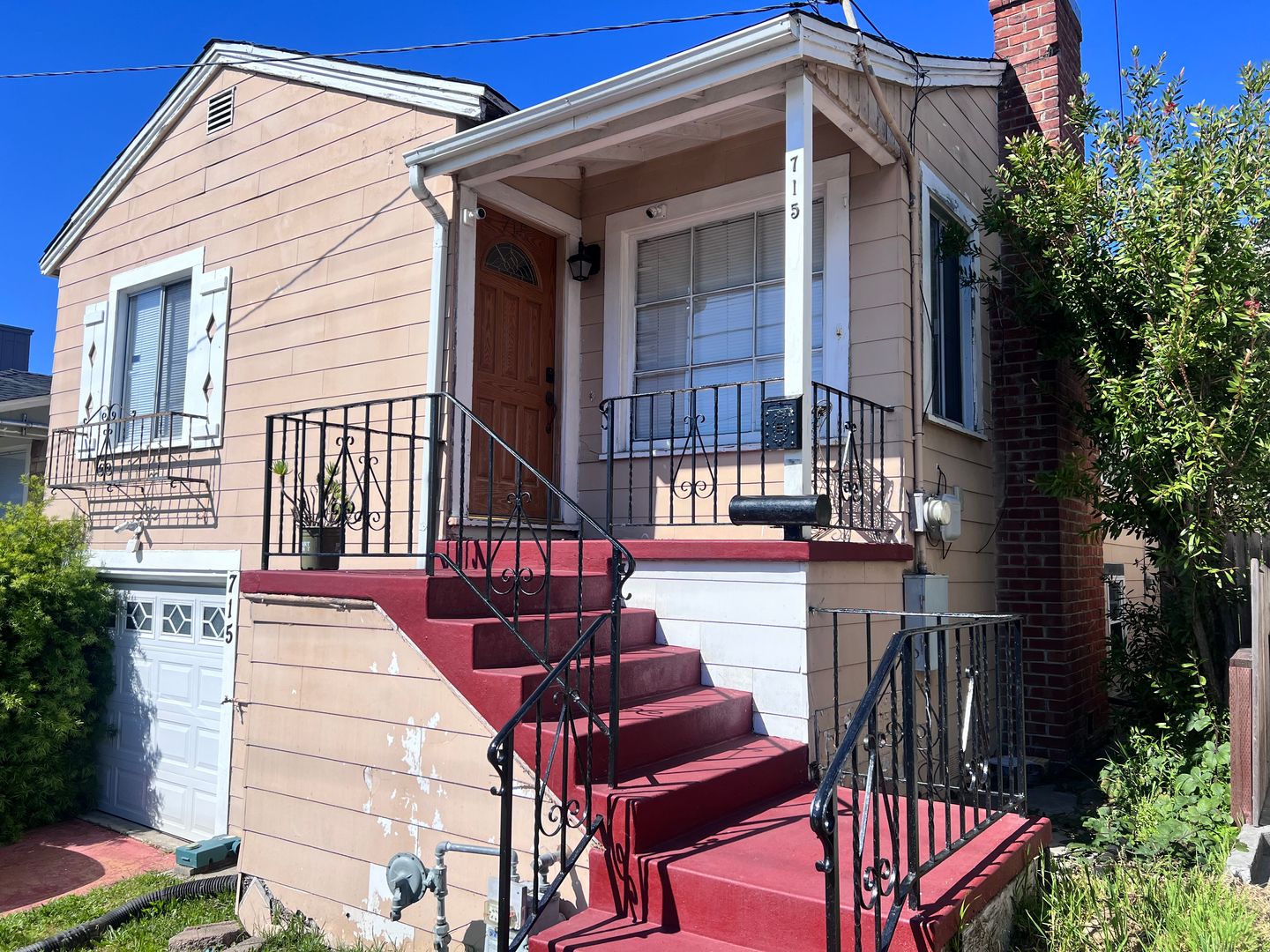715 Washington Ave - Albany - California - 4 bed, 2 bath rental property