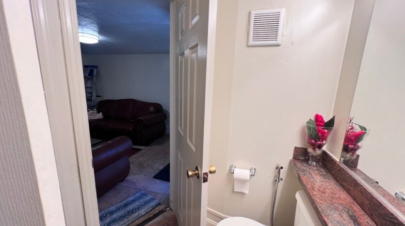 715 Washington Ave - Albany - California - 4 bed, 2 bath rental property