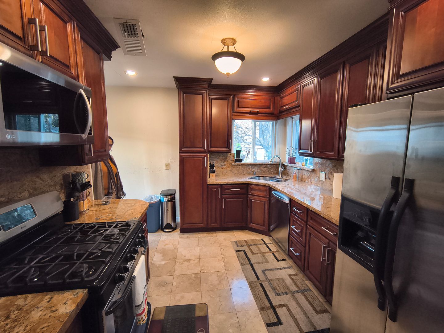 715 Washington Ave - Albany - California - 3 bed, 2 bath rental property