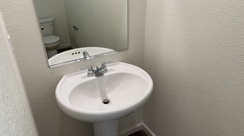 722 Henry Long Blvd - Stockton - California - 4 bed, 2.5 bath rental property