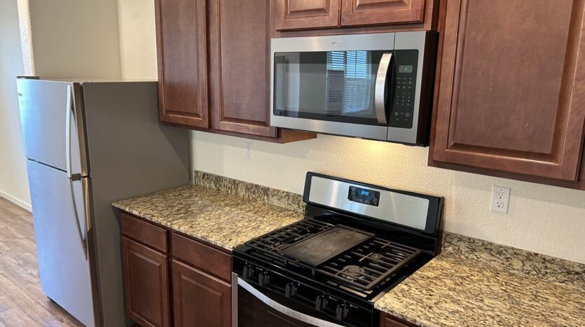 722 Henry Long Blvd - Stockton - California - 4 bed, 2.5 bath rental property