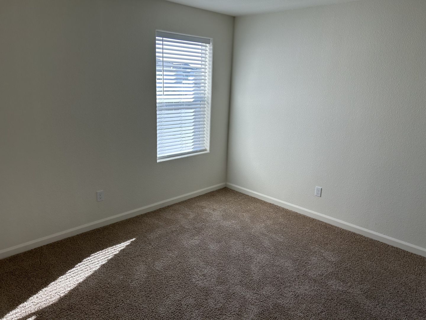 722 Henry Long Blvd - Stockton - California - 4 bed, 2.5 bath rental property