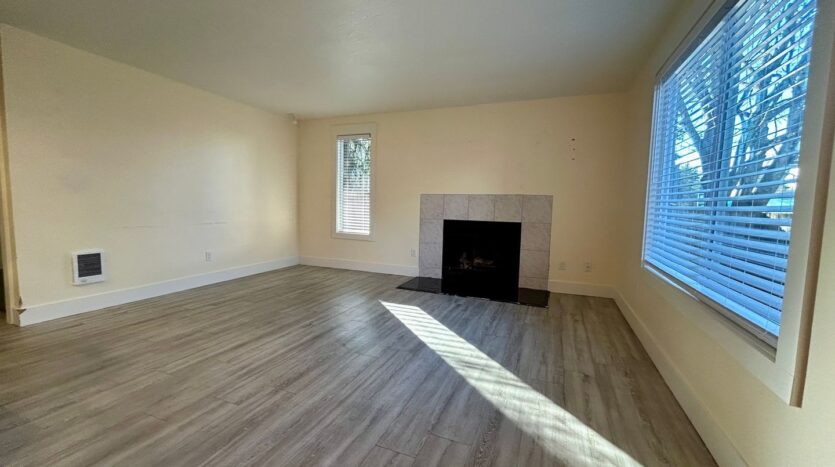 7306 NE 16th Ave - Vancouver - Washington - 2 bed, 1 bath rental property