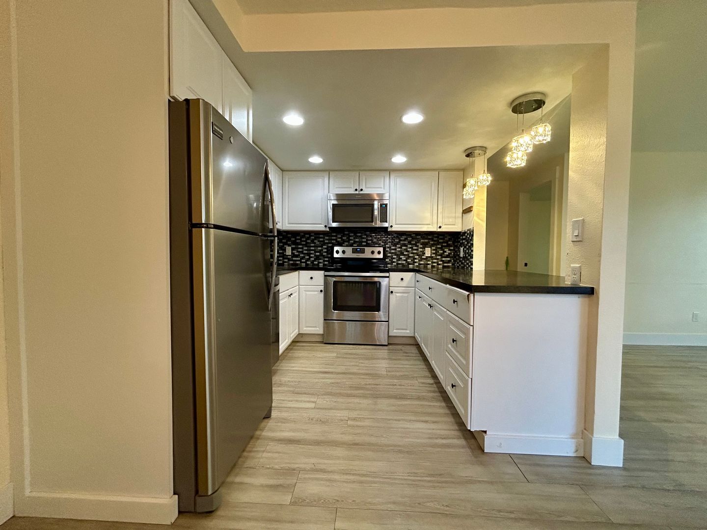 7306 NE 16th Ave - Vancouver - Washington - 2 bed, 1 bath rental property