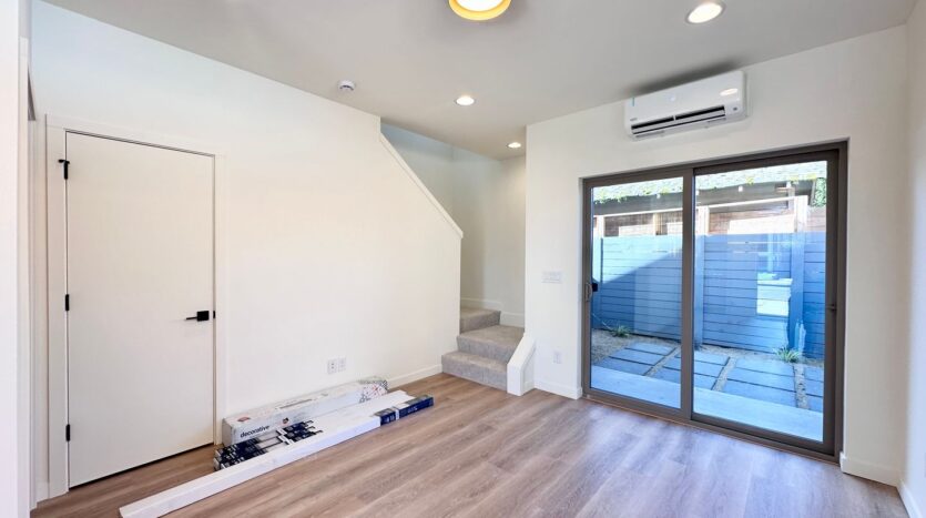 7307 N Stanford Ave #C - Portland - Oregon - 2 bed, 2.5 bath rental property