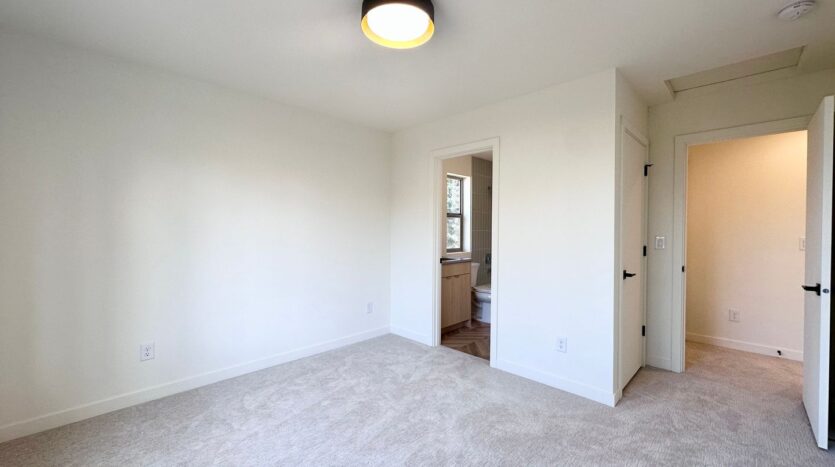 7307 N Stanford Ave #C - Portland - Oregon - 2 bed, 2.5 bath rental property
