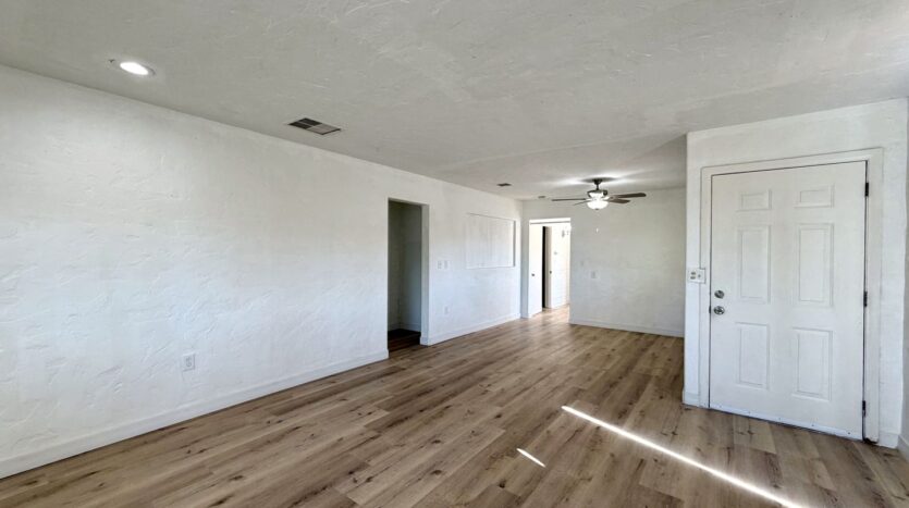 73760 Rancho Rd - Unit 02 - Palm Desert - California - 2 bed, 1 bath rental property