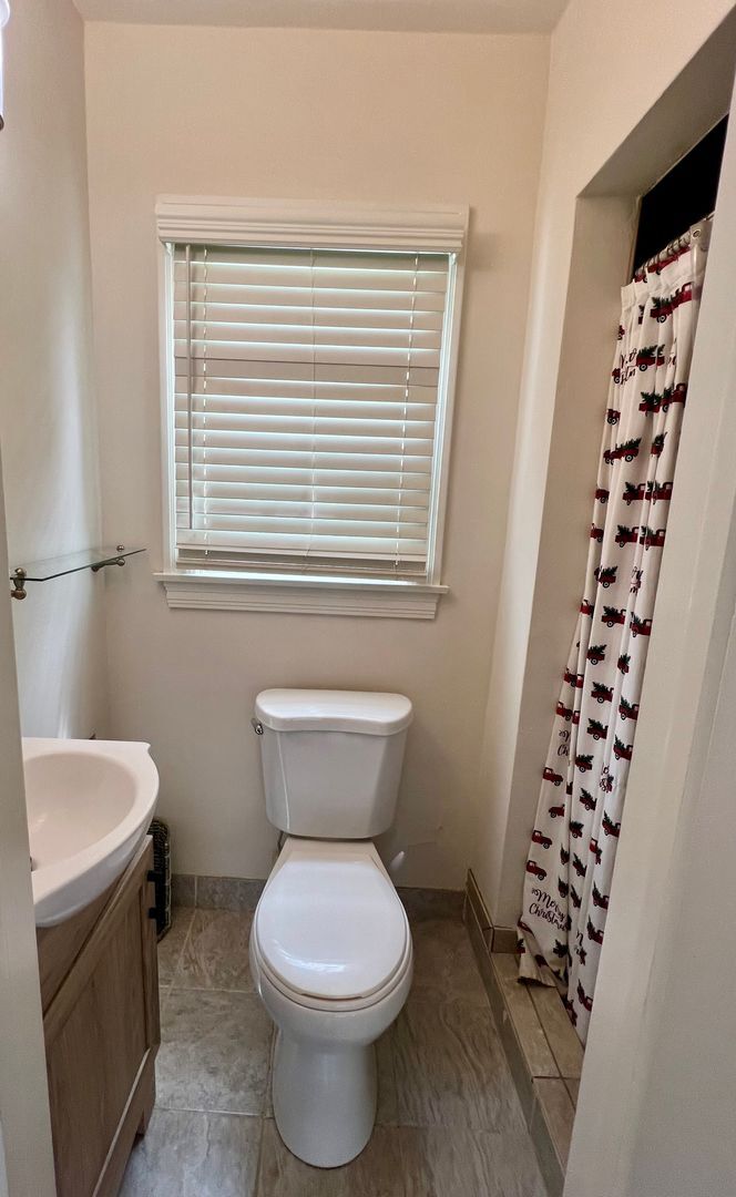 790 E. San Joaquin Ave.  - Tulare - California - 3 bed, 2 bath rental property