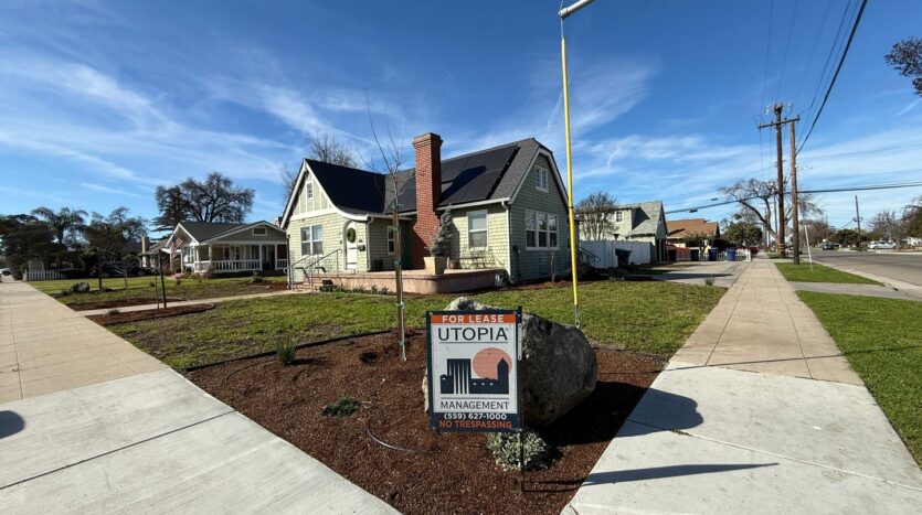 790 E. San Joaquin Ave.  - Tulare - California - 3 bed, 2 bath rental property