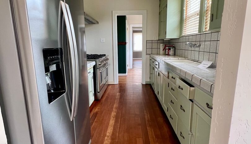 790 E. San Joaquin Ave.  - Tulare - California - 3 bed, 2 bath rental property