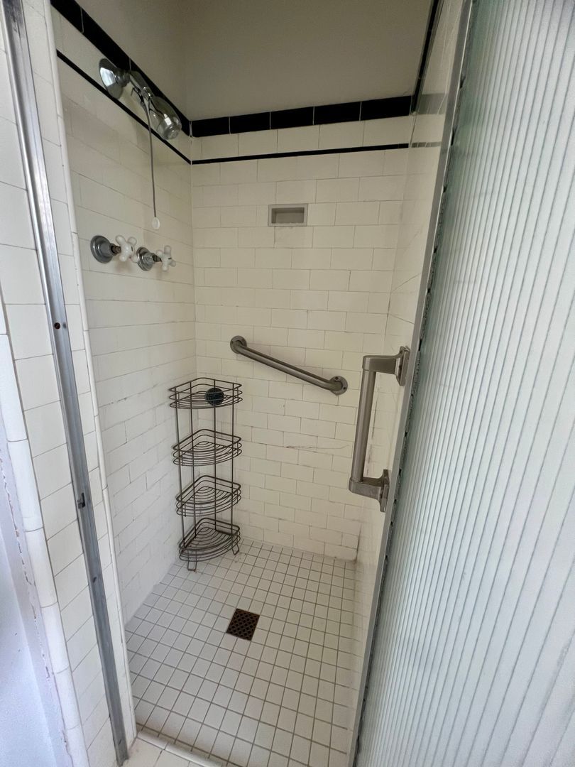 790 E. San Joaquin Ave.  - Tulare - California - 3 bed, 2 bath rental property
