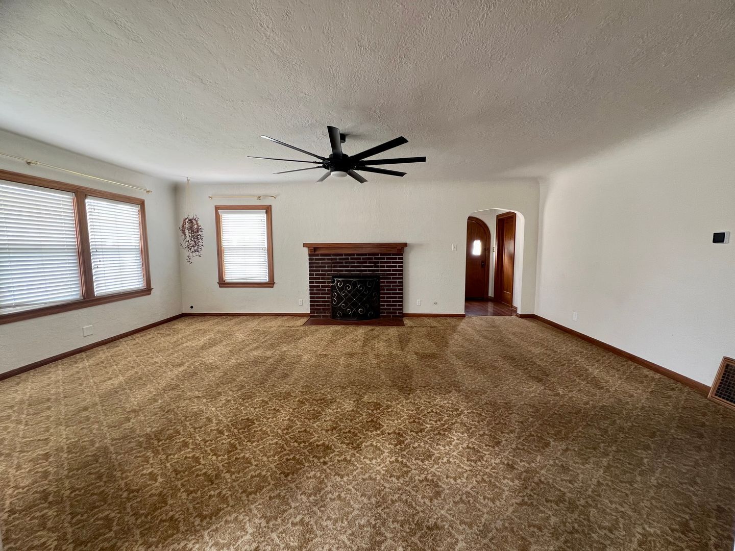 790 E. San Joaquin Ave.  - Tulare - California - 3 bed, 2 bath rental property