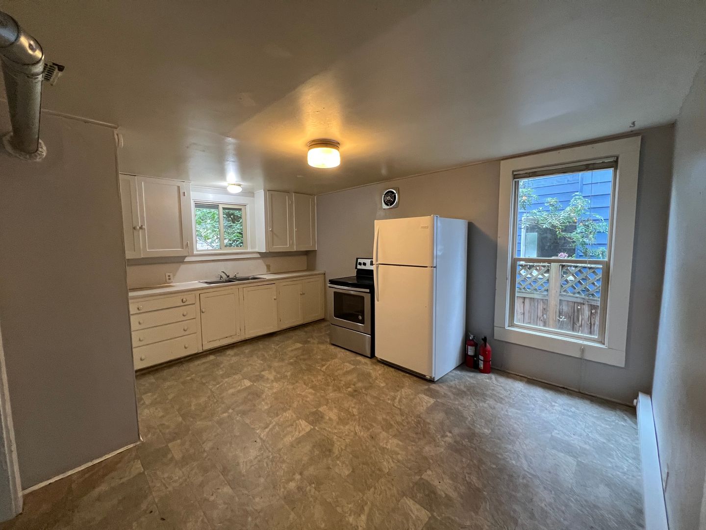 824 High St - Bellingham - Washington - 5 bed, 2 bath rental property
