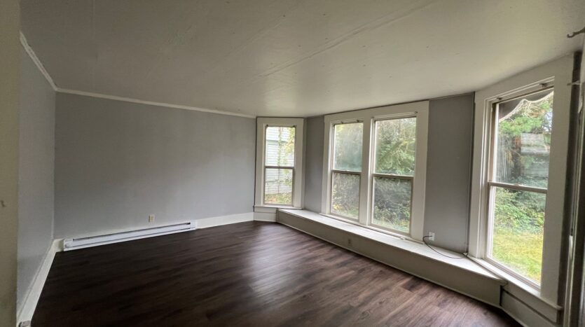 824 High St - Bellingham - Washington - 5 bed, 2 bath rental property
