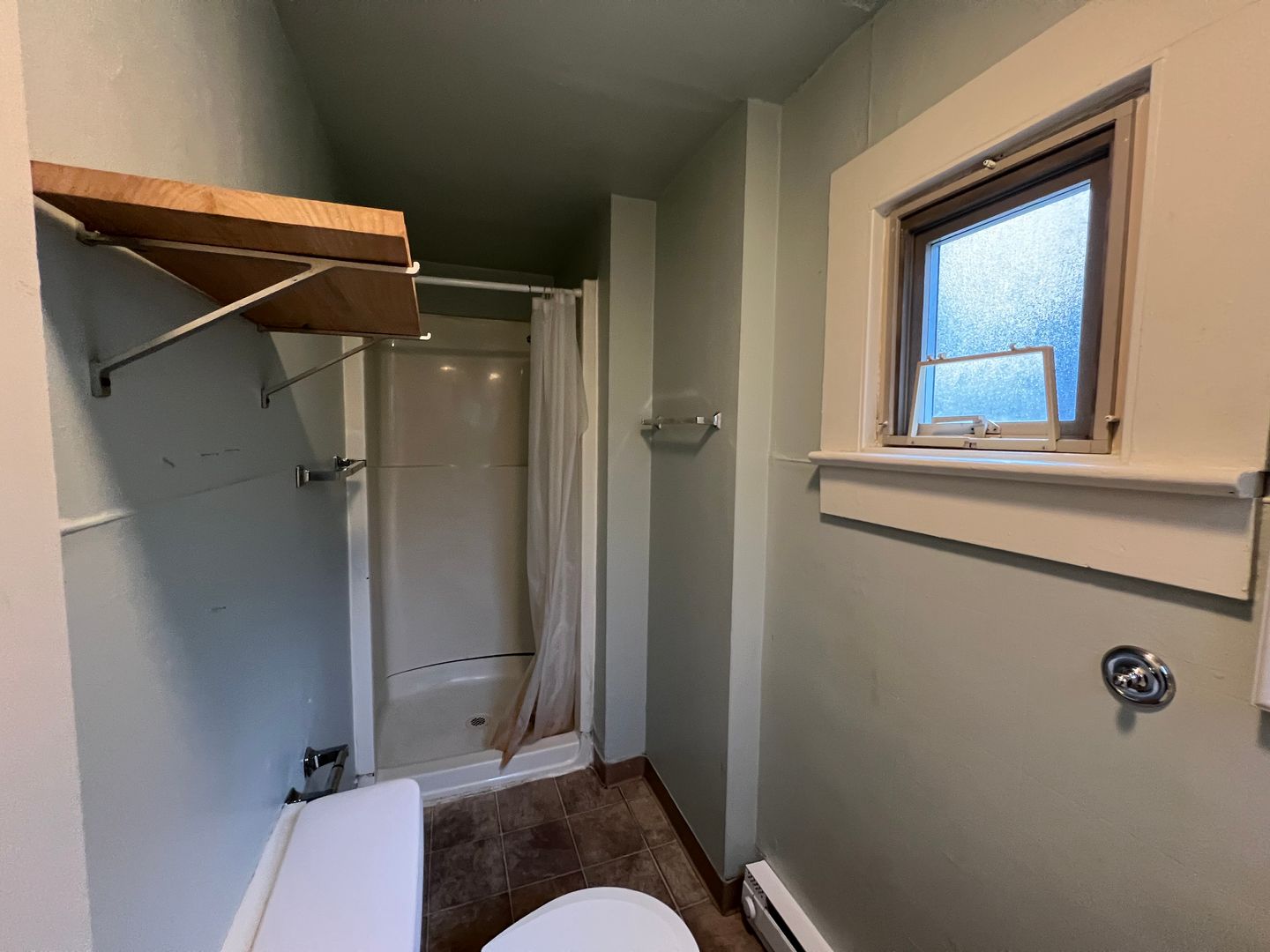 824 High St - Bellingham - Washington - 5 bed, 2 bath rental property