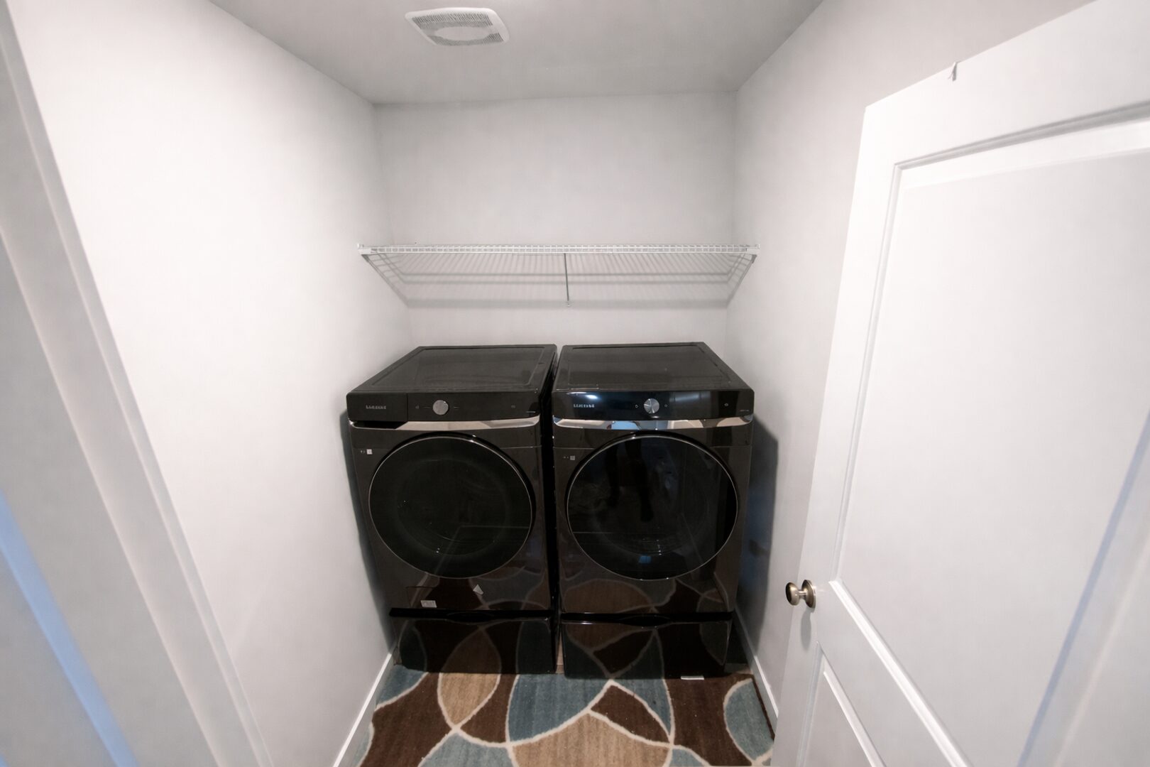 8549 54th St NE - Marysville - Washington - 3 bed, 2.5 bath rental property