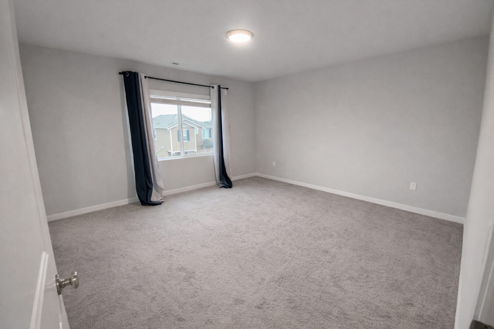 8549 54th St NE - Marysville - Washington - 3 bed, 2.5 bath rental property