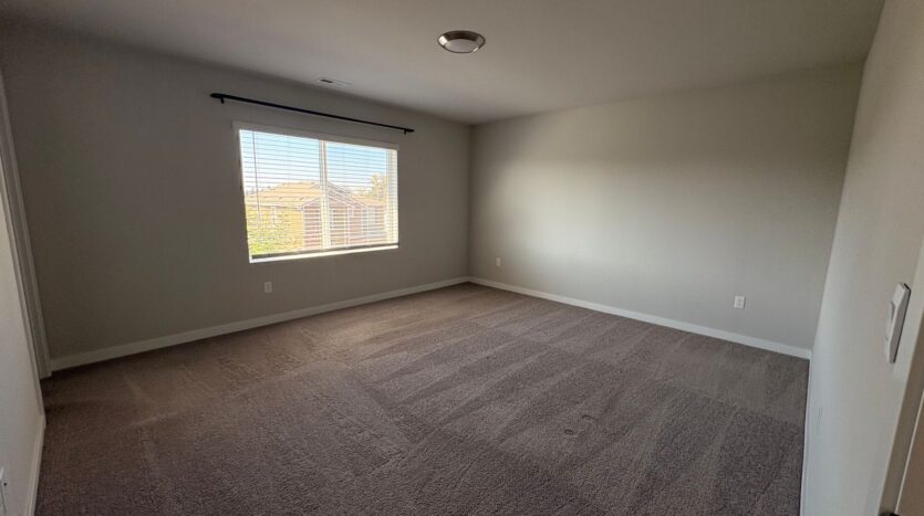8549 54th St NE - Marysville - Washington - 3 bed, 2.5 bath rental property