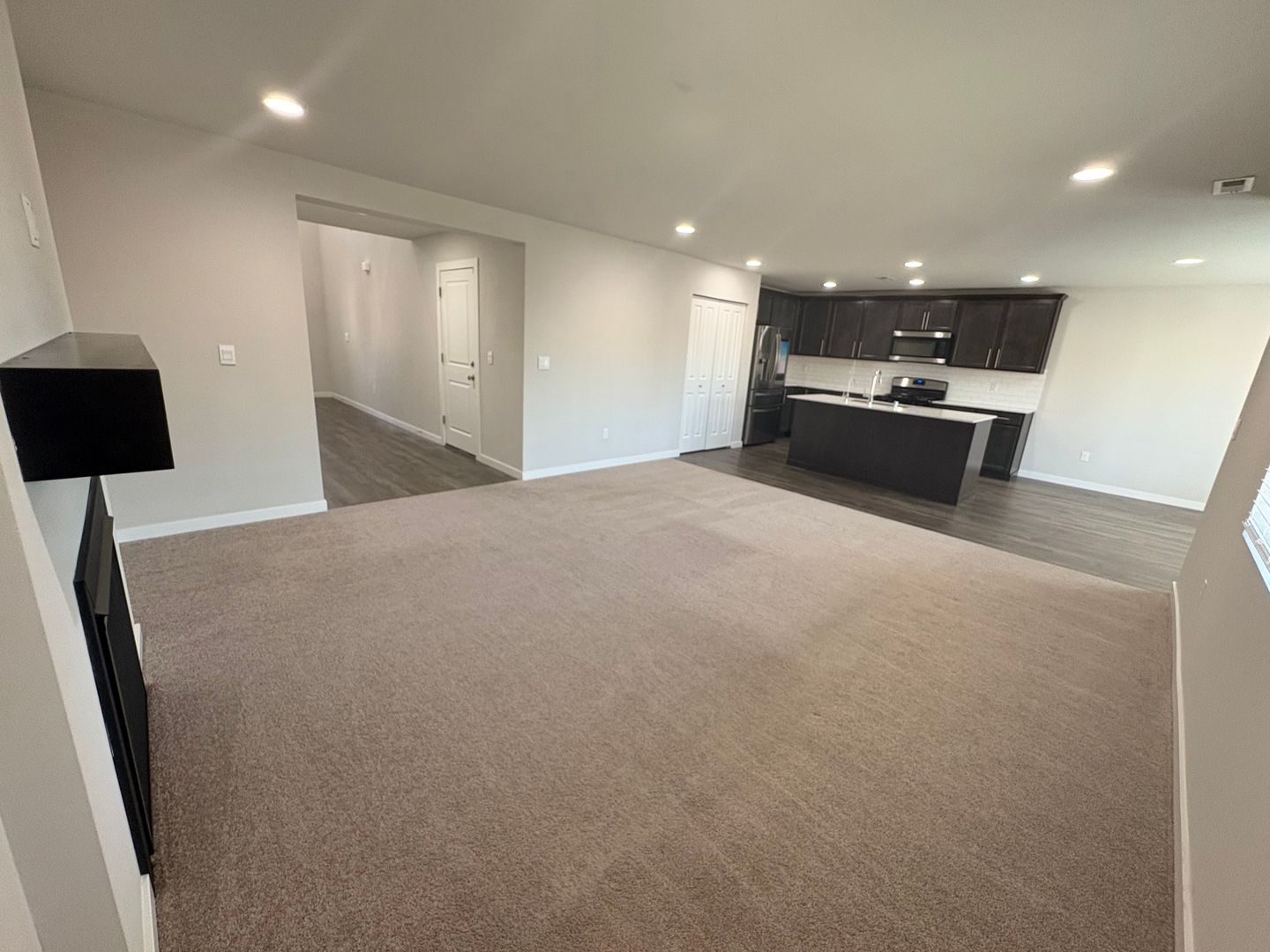 8549 54th St NE - Marysville - Washington - 3 bed, 2.5 bath rental property