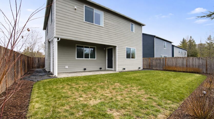 8549 54th St NE - Marysville - Washington - 3 bed, 2.5 bath rental property